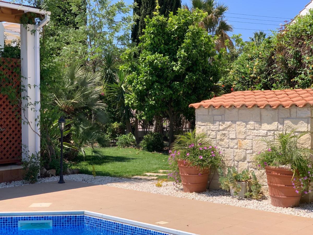 Beach Villa Sofia Neo Chorio Bagian luar foto