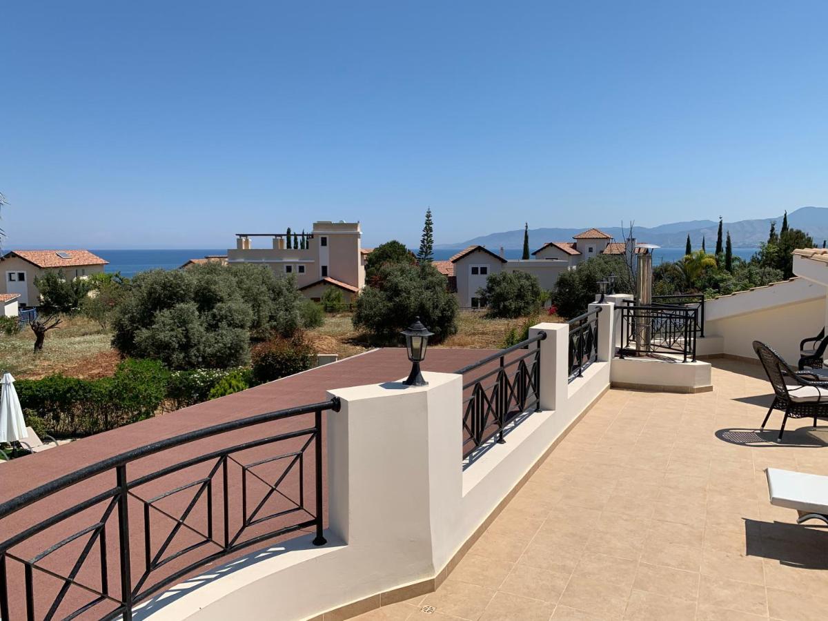 Beach Villa Sofia Neo Chorio Bagian luar foto