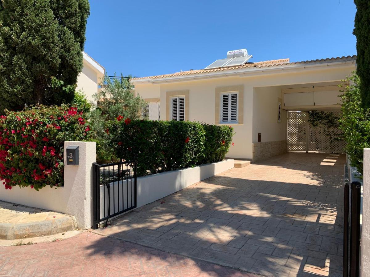 Beach Villa Sofia Neo Chorio Bagian luar foto