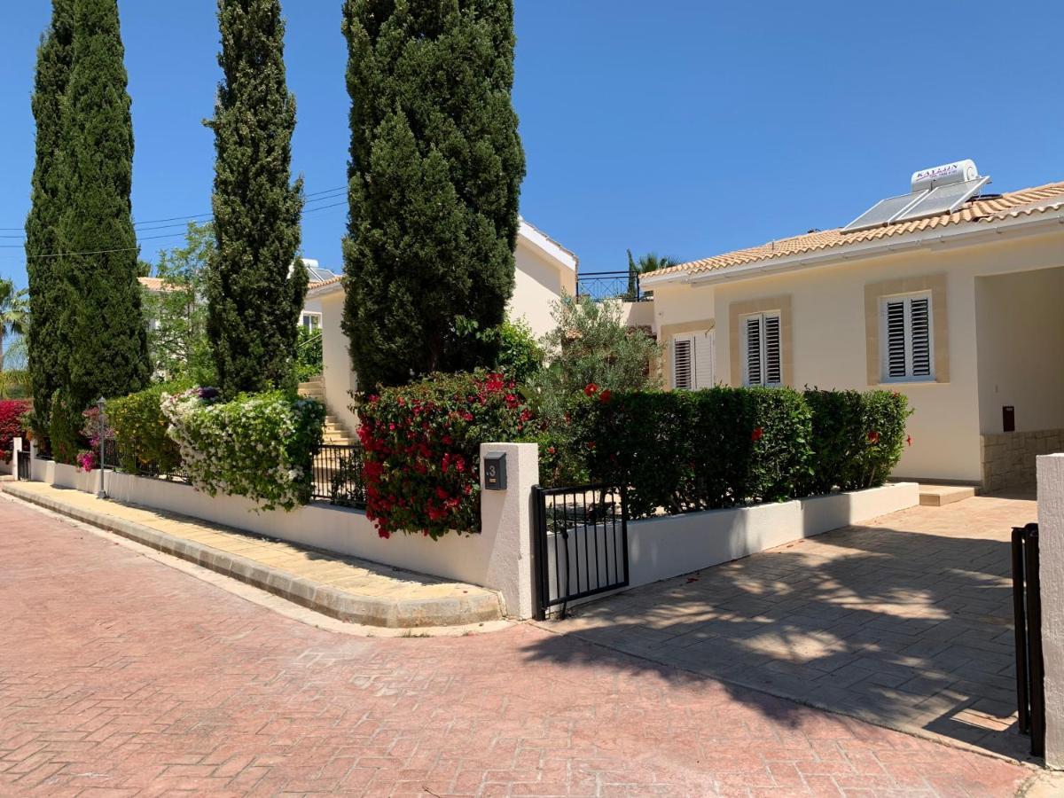 Beach Villa Sofia Neo Chorio Bagian luar foto