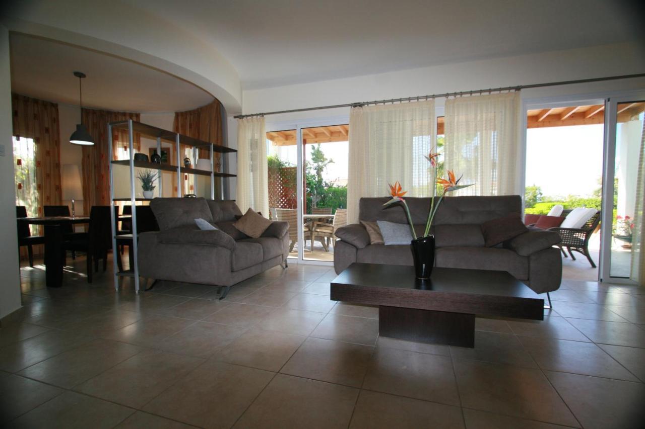 Beach Villa Sofia Neo Chorio Bagian luar foto