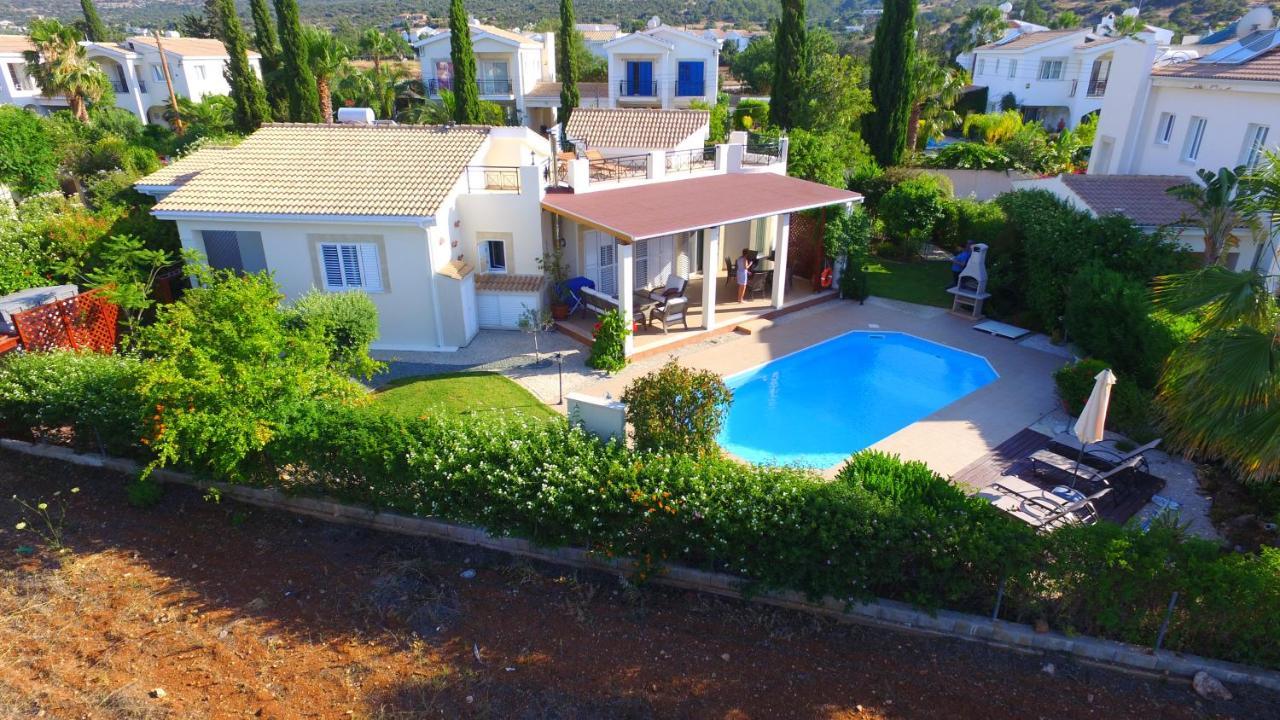 Beach Villa Sofia Neo Chorio Bagian luar foto